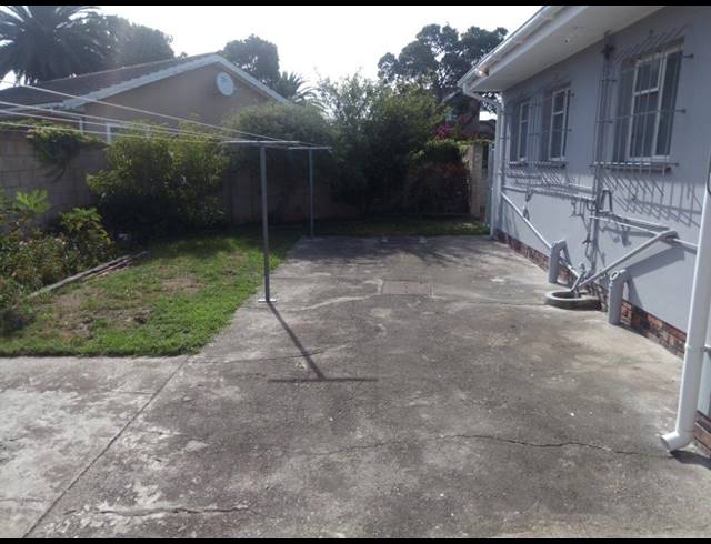 3 BEDROOM HOUSE RENTED IN ROWALLAN PARK